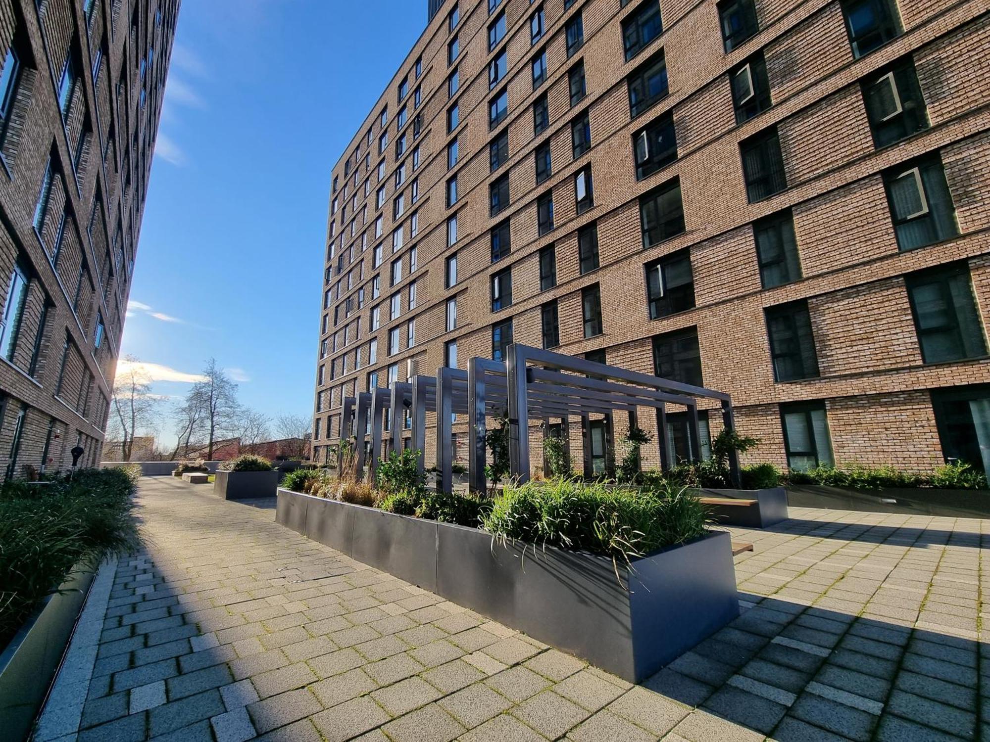 Trafford Suite Modern 1 Bed With Cinema Room Manchester Exterior photo
